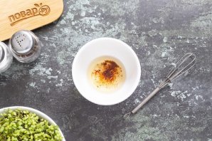 Салат с авокадо и брюссельской капустой Салат с авокадо и брюссельской капустой