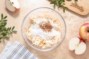 Драники из яблок Драники из яблок