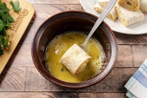 Рулет из лаваша с сыром Рулет из лаваша с сыром