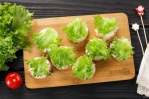 Закуска на шпажках на Новый год