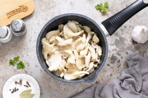 Маринованные вешенки (быстрый рецепт)