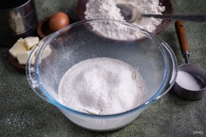 Булочки с миндальным кремом