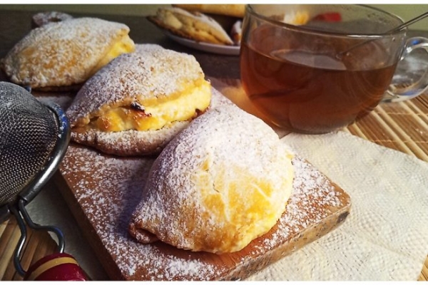 Сочники с творогом на сметане Сочники с творогом на сметане