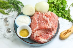 Шашлык из свинины в сметанном маринаде Шашлык из свинины в сметанном маринаде