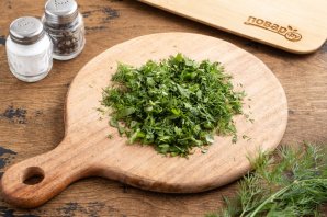 Салат по-грузински из огурцов и зелени Салат по-грузински из огурцов и зелени