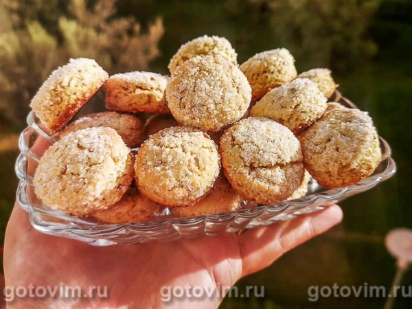 Печенье на желтках с арахисом и кунжутом 