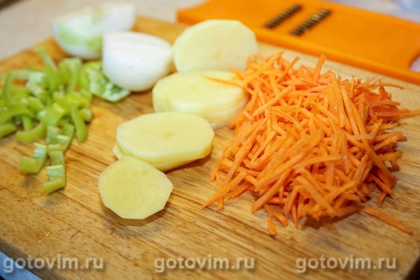 Плов с колбасками, картофелем и фасолью Плов с колбасками, картофелем и фасолью