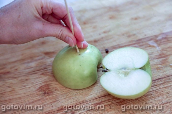 Елочка из огурцов Елочка из огурцов