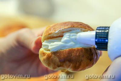 Итальянские булочки маритоцци с кремом (Maritozzi) Итальянские булочки маритоцци с кремом (Maritozzi)