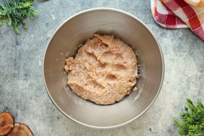 Котлеты с чесноком Котлеты с чесноком