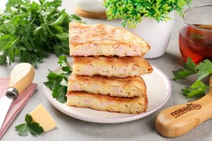 Пирог с одним яйцом на сковороде Пирог с одним яйцом на сковороде