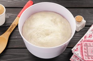 Дрожжевое тесто из сухих дрожжей
