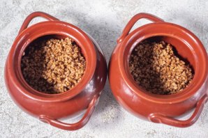 Каша с мясом в горшочке