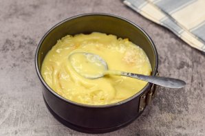 Торт "Наполеон" из готового слоеного теста Торт "Наполеон" из готового слоеного теста