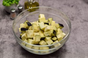 Жаркое из свинины с грибами и баклажанами Жаркое из свинины с грибами и баклажанами