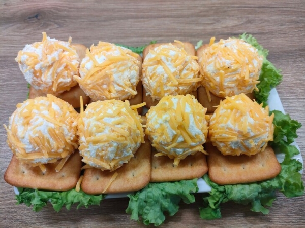 Фуршетные закусочные сырные шарики