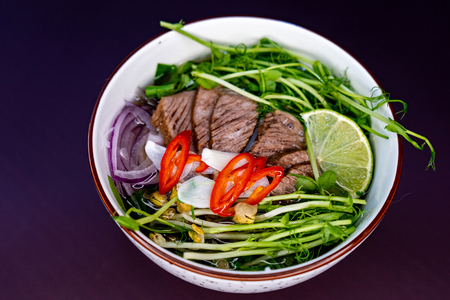 Вьетнамский суп фо бо Вьетнамский суп фо бо