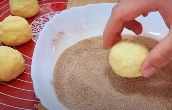 Беру 1 яблоко и пачку творога. Целая гора вкуснятины за 25 минут: нежное и воздушное домашнее печенье