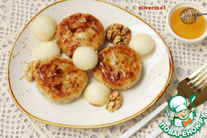 Сырники с голубым сыром