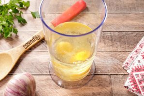 Майонез с чесноком Майонез с чесноком