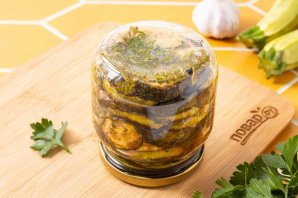 Жареные кабачки с чесноком на зиму