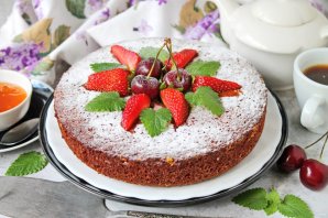 Пирог с вареньем на молоке Пирог с вареньем на молоке