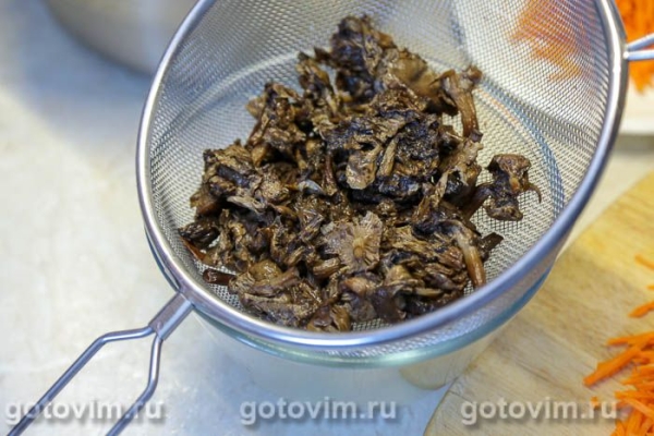 Суп с говядиной и замороженными опятами Суп с говядиной и замороженными опятами