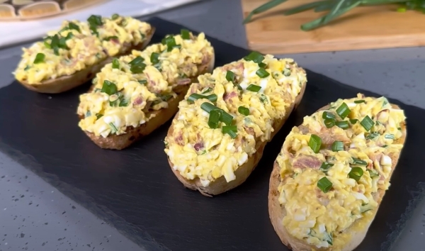 Намазка на хлеб за 5 минут. Простой, но очень вкусный рецепт: готовлю на завтрак каждый день Намазка на хлеб за 5 минут. Простой, но очень вкусный рецепт: готовлю на завтрак каждый день