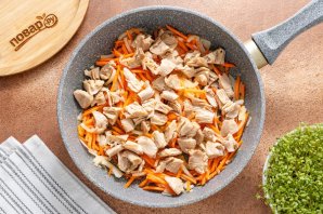 Тушеная капуста с соевым мясом