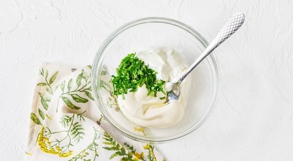 Салат с жареными шампиньонами и ветчиной, пошаговый рецепт с фото на 195 ккал