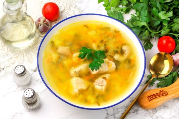 Чечевичный суп с курицей Чечевичный суп с курицей