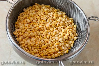 Дал из колотого желтого гороха с чили