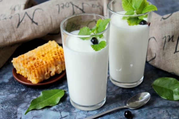 Кефир с медом Кефир с медом