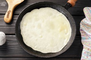 Блины с мясом и рисом