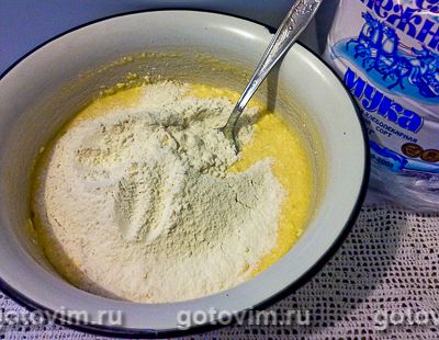 Апельсиновые пирожные с безе