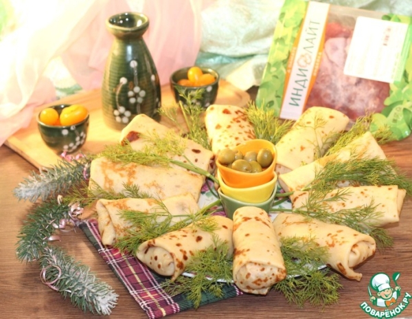 Блинные конвертики с индейкой и картофелем Блинные конвертики с индейкой и картофелем