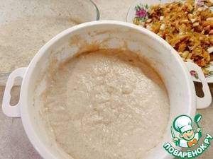 Дрожжевой пирог с капустой и сосисками