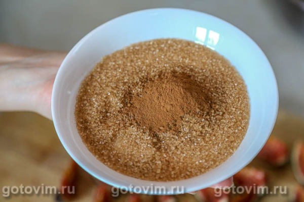 Пирог с инжиром и сахарно-коричной корочкой Пирог с инжиром и сахарно-коричной корочкой