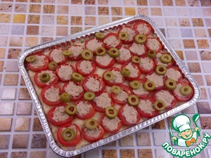 Картофельный пирог с фаршированными тунцом черри Картофельный пирог с фаршированными тунцом черри