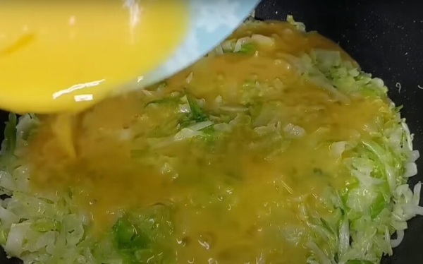 Капусту готовлю каждый день. Вкуснее, чем пицца и омлет: завтрак готовлю только по этому рецепту Капусту готовлю каждый день. Вкуснее, чем пицца и омлет: завтрак готовлю только по этому рецепту