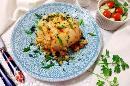 Куриные «бомбочки» под томатно-сметанным соусом 