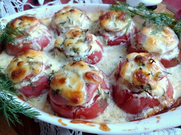 Помидоры фаршированные грибами, фаршем и кускусом Помидоры фаршированные грибами, фаршем и кускусом