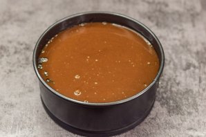 Шоколадный торт с печеньем и орехами без выпечки Шоколадный торт с печеньем и орехами без выпечки