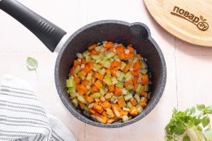 Суп с чечевицей Суп с чечевицей