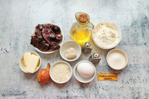 Пирожки с солеными груздями и рисом Пирожки с солеными груздями и рисом