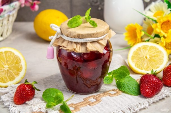 Варенье из клубники с лимоном и мятой Варенье из клубники с лимоном и мятой
