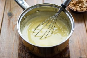 Мороженое с грецким орехом Мороженое с грецким орехом