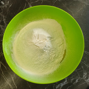 Пирог с курицей и грибами