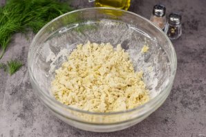 Суп "Затируха" с курицей на яйцах Суп "Затируха" с курицей на яйцах