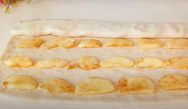 Яблочные пирожки, от которых все в восторге! Готовлю их на сковороде, чтобы корочка была хрустящей, а внутри — море нежной начинки Яблочные пирожки, от которых все в восторге! Готовлю их на сковороде, чтобы корочка была хрустящей, а внутри — море нежной начинки